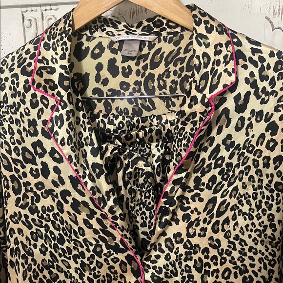 Victoria's Secret Leopard Print Pajama Set with Black Accents - Picture 3 of 3